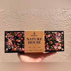 Bronnley Nature House Absinthe Peach Triple Soap Set – 3 x 100g (nib)